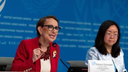Cover image for Global foreign investment drops again, with dire consequences for development – UNCTAD chief