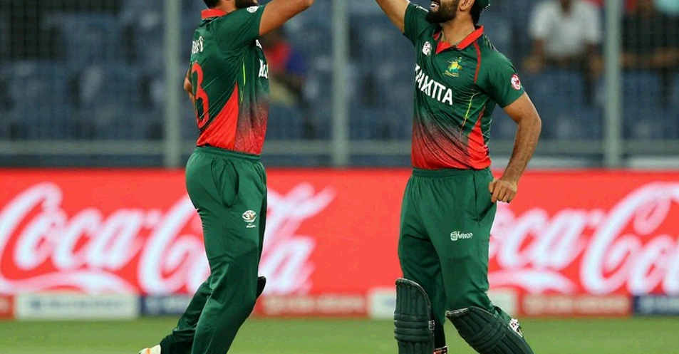 পাকিস্তান কি সত্যিই অস্ট্রেলিয়াকে ছাড়িয়ে গেল? র‍্যাঙ্কিংয়ের সংখ্যা যেভাবে গল্প বলে না