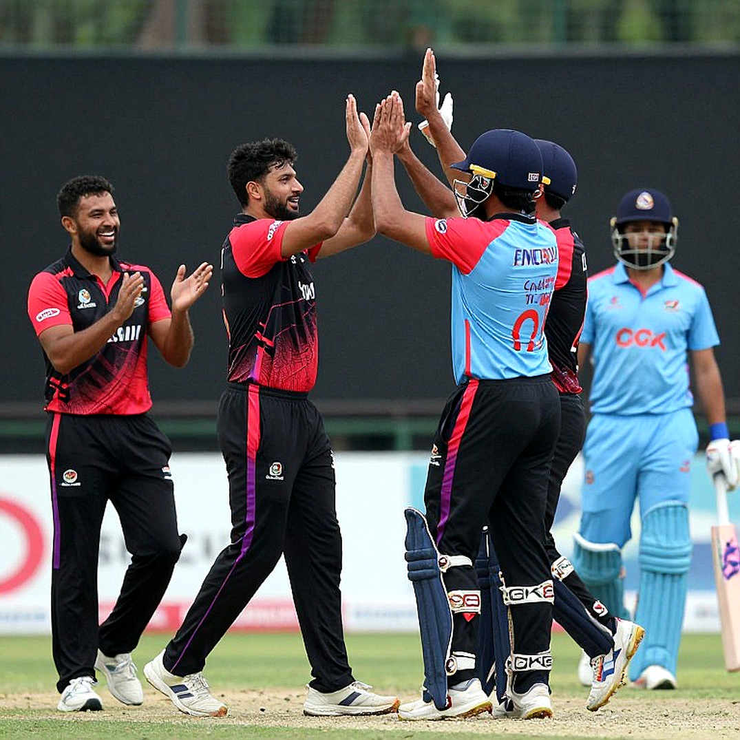 অনুমতিপত্রের অর্থনীতি: এনওসি, ফ্র্যাঞ্চাইজি জানালা এবং এশীয় ক্রিকেটের নীরব বাজার