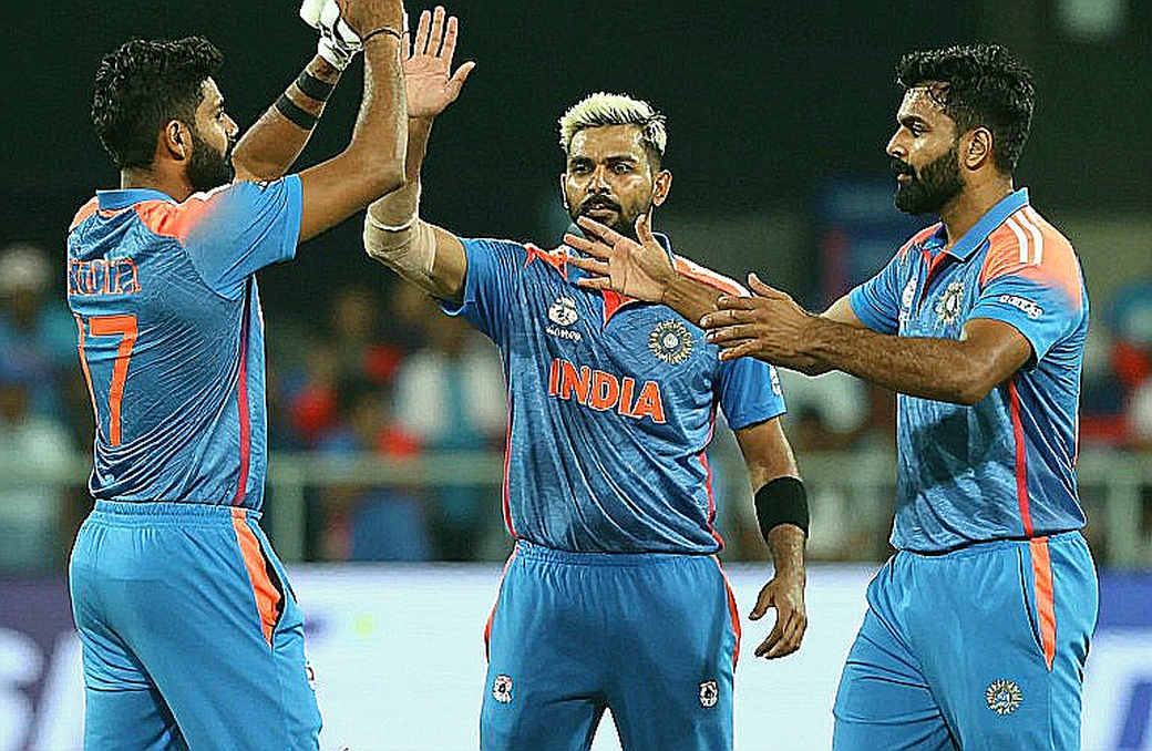 খালি স্কোরকার্ডের ভাষা: যখন ক্রিকেটের তথ্য নীরব হয়, তখন গল্প বানানোই সবচেয়ে বড় বিপদ