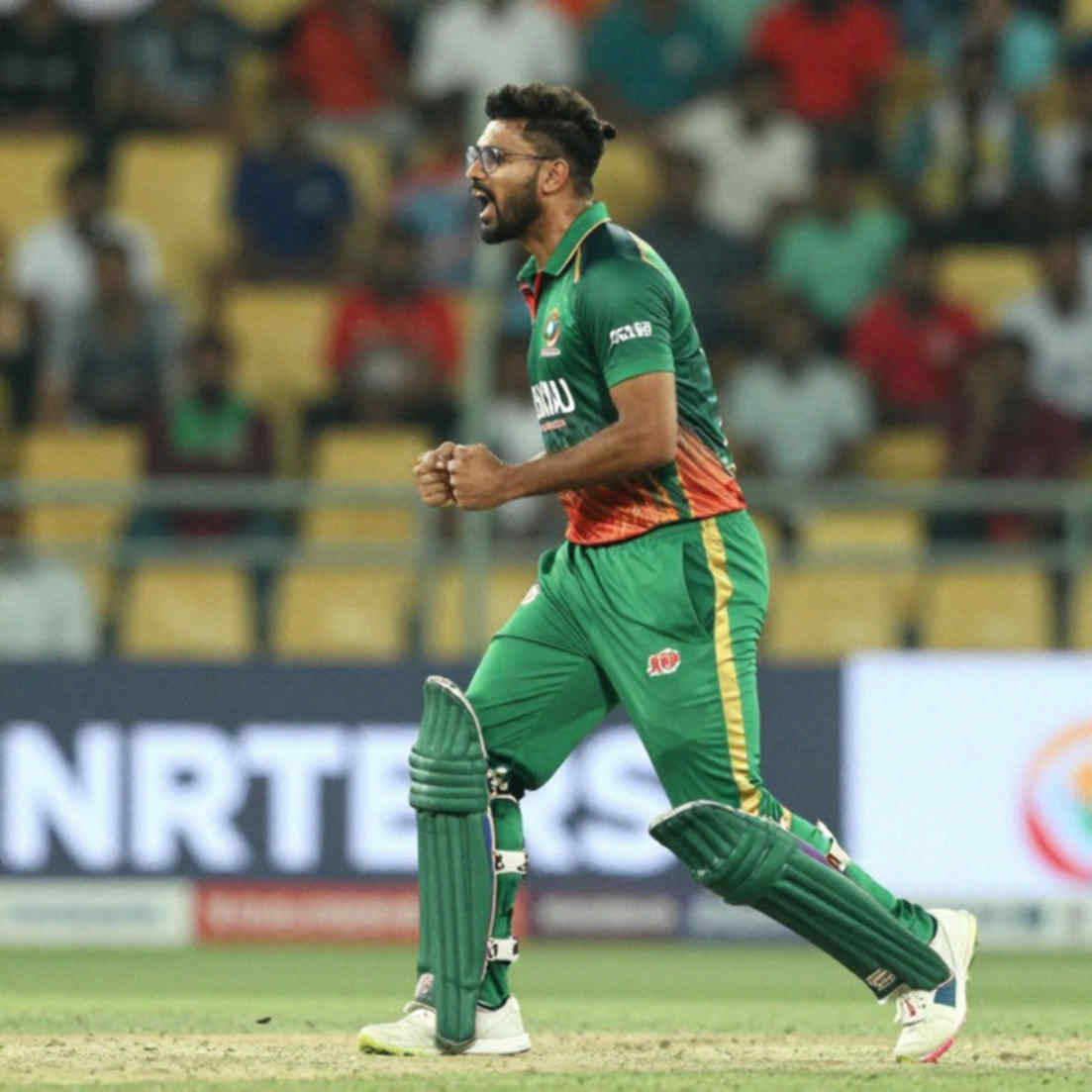 ৪৩০ তাড়া করে যে জয়ের স্কোরকার্ডে কোনো নাম নেই