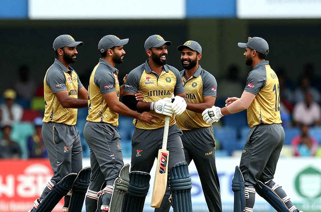 নিলামের হাতুড়ি নয়, ক্যালেন্ডারই দাম ঠিক করে: ক্রিকেটের ট্রান্সফার জানালার ২০২২ খতিয়ান নিলামের হাতুড়ি নয়, ক্যালেন্ডারই দাম ঠিক করে: ক্রিকেটের ট্রান্সফার জানালার ২০২২ খতিয়ান