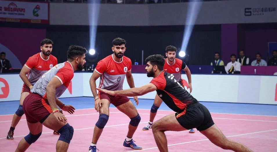 ৬৩-৩১ স্কোরটা যতটা বলে, তার চেয়ে বেশি বলে ওই রিপোর্টে যা লেখা নেই