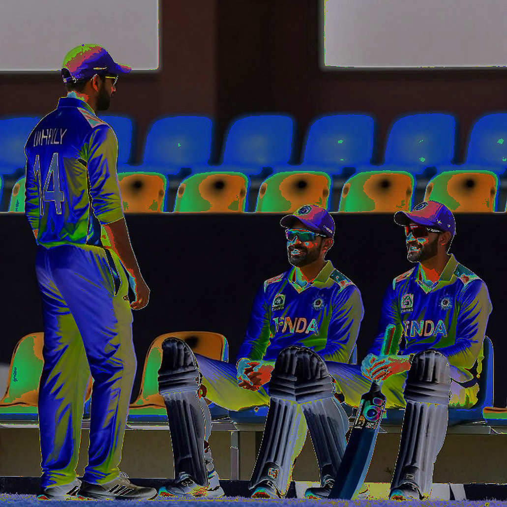 সালমানের ১০৭: ৩২/২ থেকে ৩০৫ — যে ইনিংস স্কোরকার্ডের চেয়ে বেশি কিছু বলে